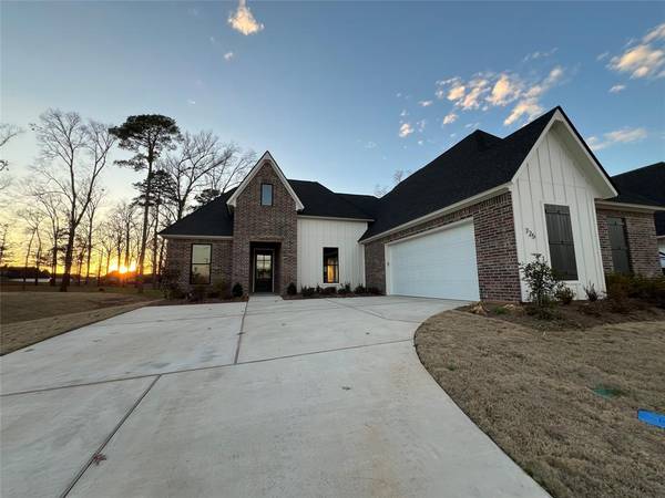 725 Julesburg Lane, Benton, LA 71006