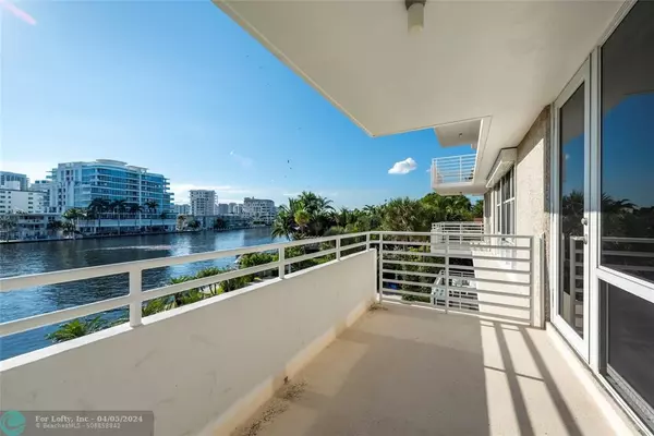 Fort Lauderdale, FL 33304,888 Intracoastal Dr  #B-3