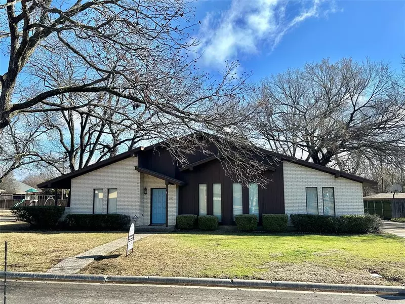 1000 Aspen Road, Gainesville, TX 76240