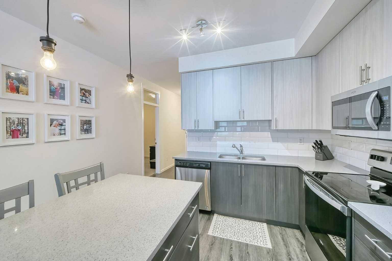 Calgary, AB T2X 4A4,151 Legacy Main ST SE #6118