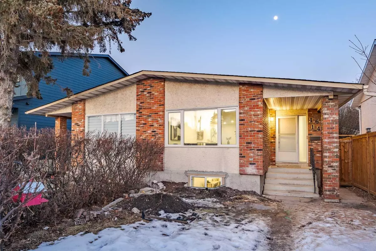 Calgary, AB T3B2P6,4614 81 ST NW