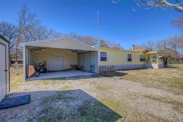 Quinlan, TX 75474,1231 County Road 3619