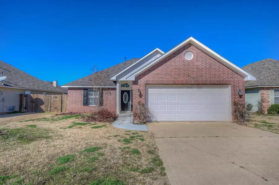 358 Gaston Lane, Bossier City, LA 71112