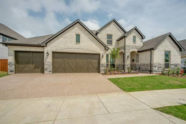 1005 Dragon Banner Drive, Lewisville, TX 75056