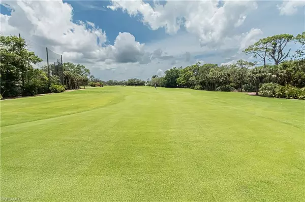 Naples, FL 34113,746 Eagle Creek DR W 104