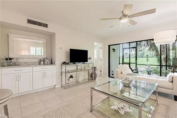 Naples, FL 34113,746 Eagle Creek DR W 104