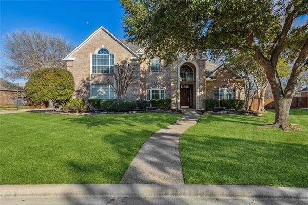 311 Canyon Lake Drive, Southlake, TX 76092