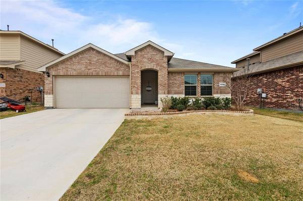 10306 Fort Crockett Trail, Crowley, TX 76036