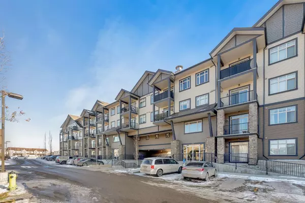 Calgary, AB T2Z 5E2,117 Copperpond Common SE #218