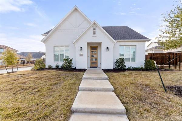 2236 Offerande Drive, Aledo, TX 76008