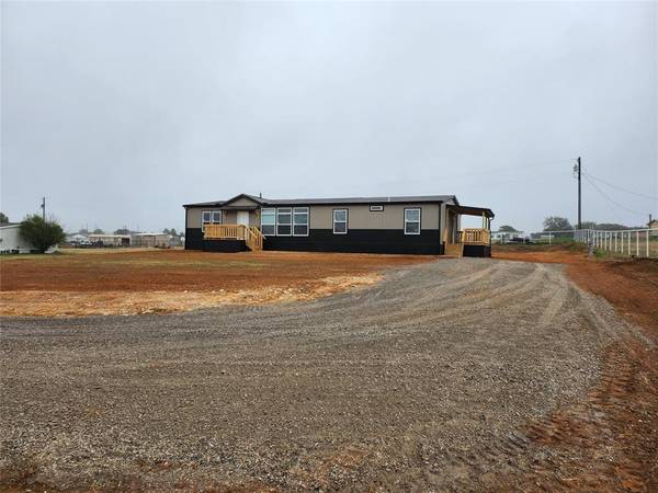 Poolville, TX 76487,233 Salt Grass Circle