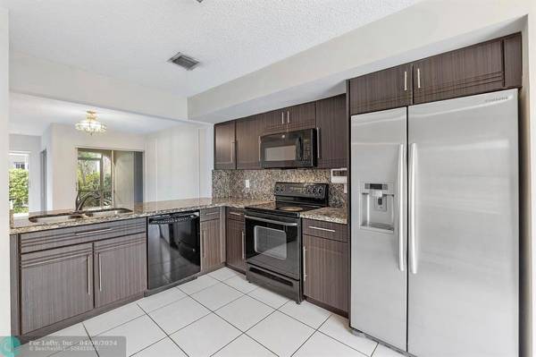 Deerfield Beach, FL 33442,3585 Deer Creek Palladian Cir  #3585