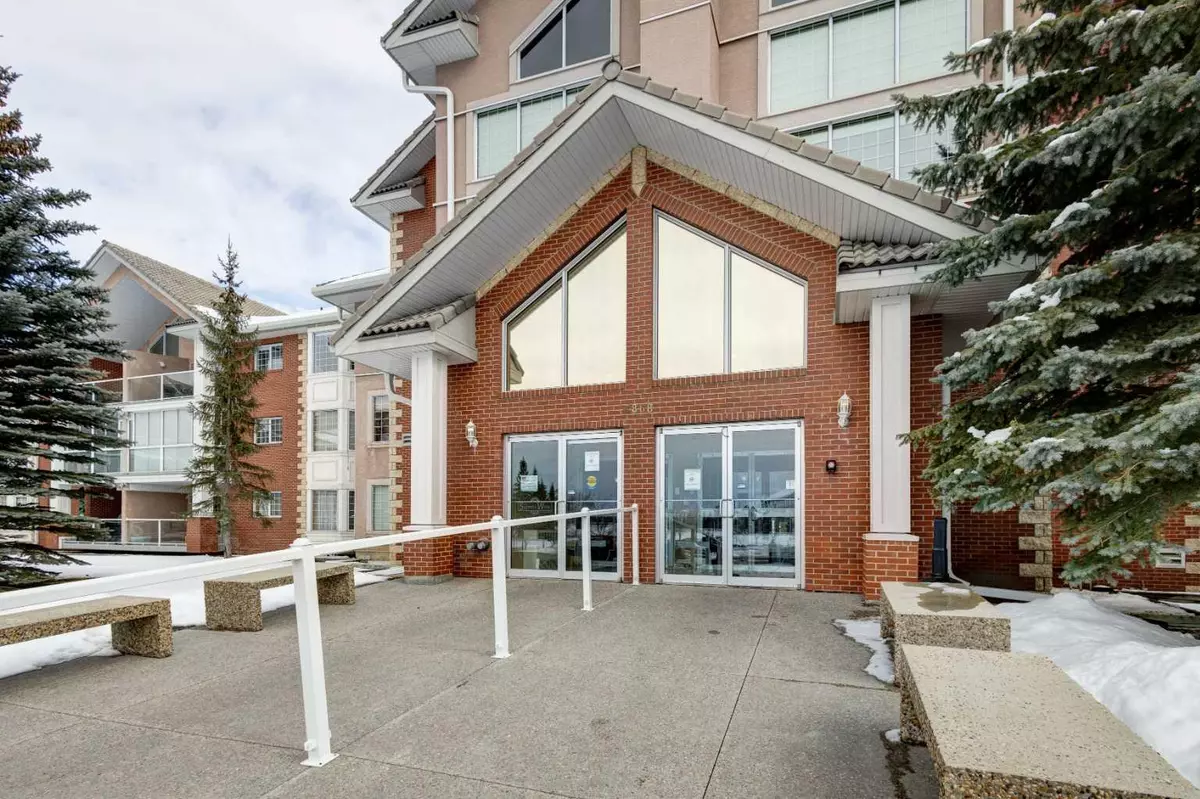 Calgary, AB T3H 3R6,6868 Sierra Morena BLVD SW #249