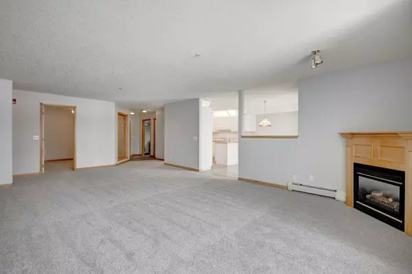 Calgary, AB T3H 3R6,6868 Sierra Morena BLVD SW #249