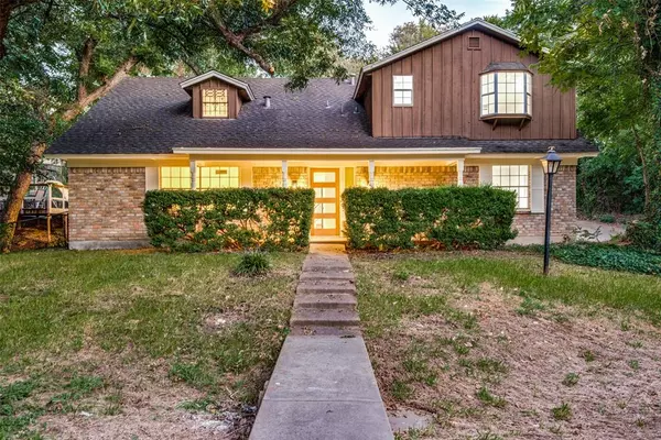 Dallas, TX 75227,3416 Oak Creek Circle