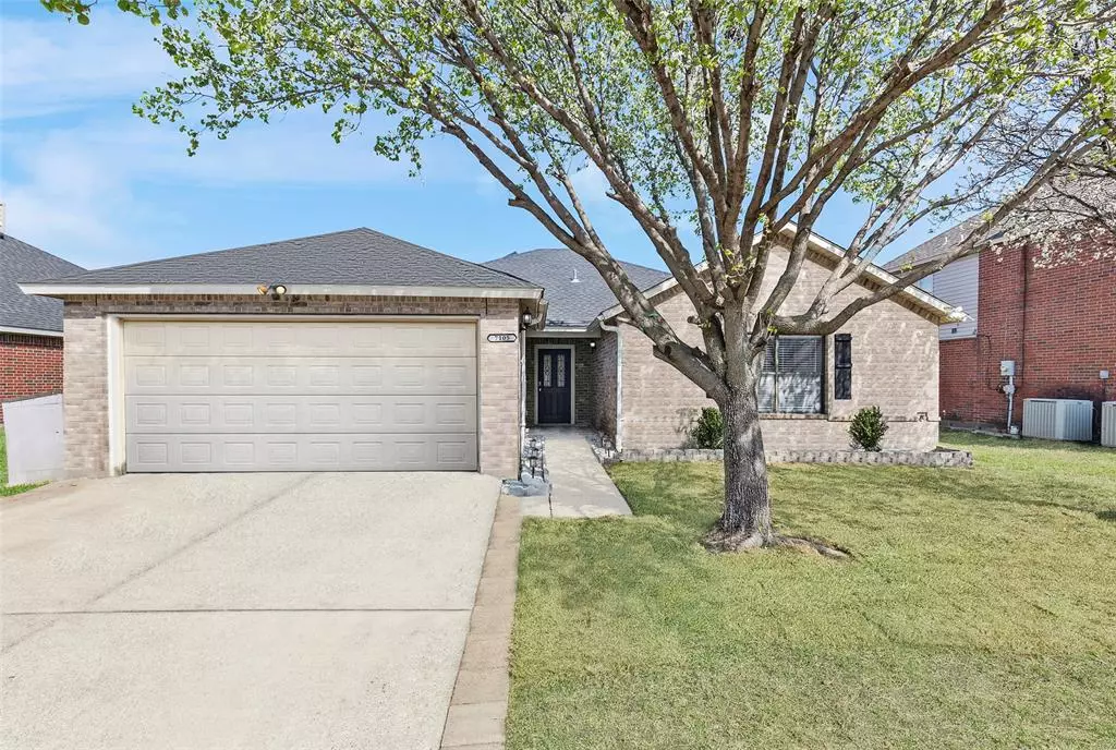 Arlington, TX 76002,7105 Port Phillip Drive