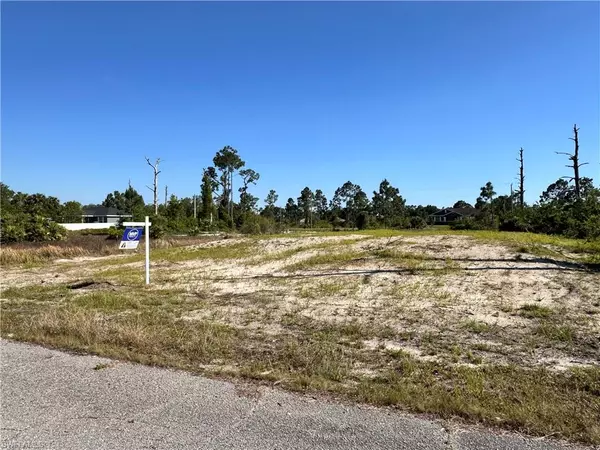 Lehigh Acres, FL 33974,648 Clancy ST E