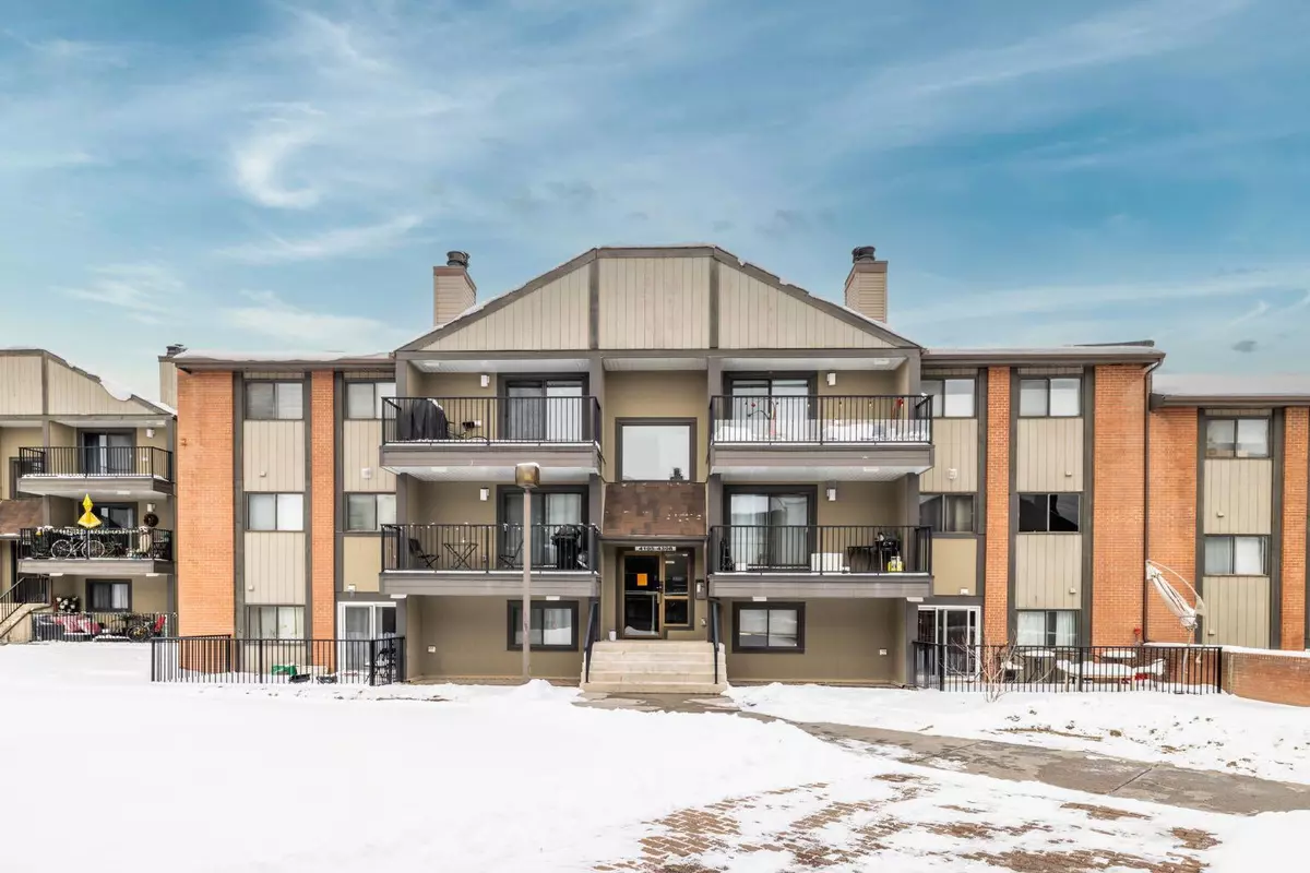 Calgary, AB T2W 5H1,13045 6 ST SW #4106