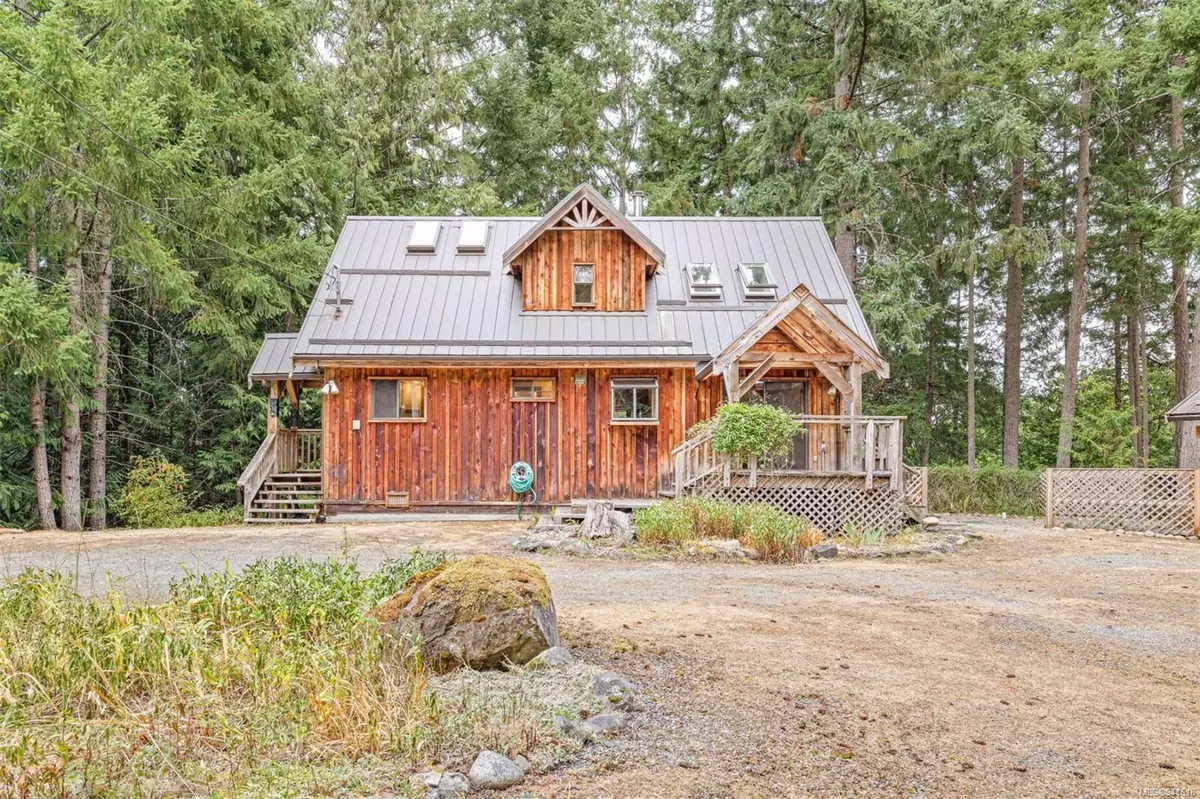 Salt Spring, BC V8K 1R8,110 Dover Pl