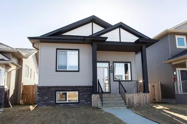 Red Deer, AB T4R0P3,43 Village CRES