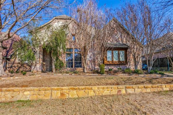 620 Highview Lane, Hurst, TX 76054