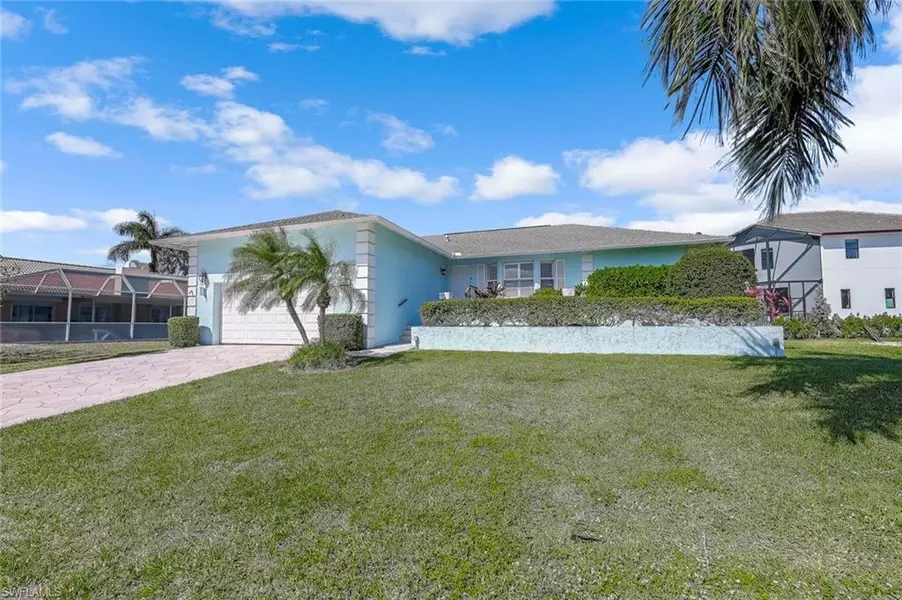 486 Landmark ST, Marco Island, FL 34145