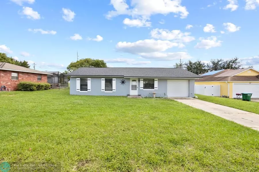 513 Geneva Ave, Other City - In The State Of Florida, FL 32725