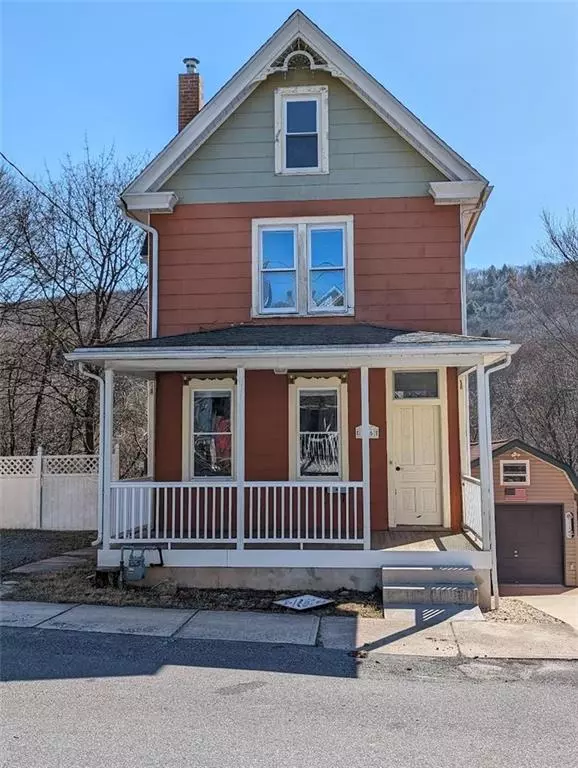 136 South Street, Jim Thorpe Borough, PA 18229