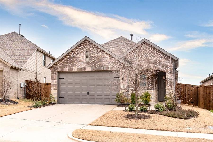 1320 Friesian Lane, Aubrey, TX 76227