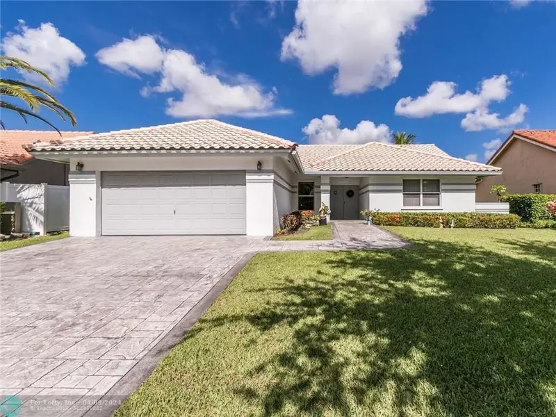 1240 NW 161st Ave, Pembroke Pines, FL 33028