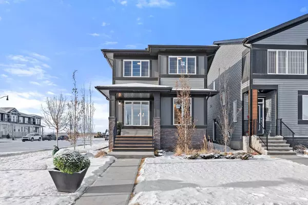 101 Dawson CIR,  Chestermere,  AB T1X 2R6