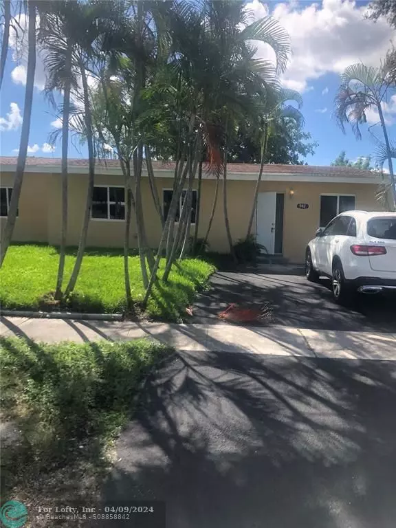 942 NW 13th St, Fort Lauderdale, FL 33311