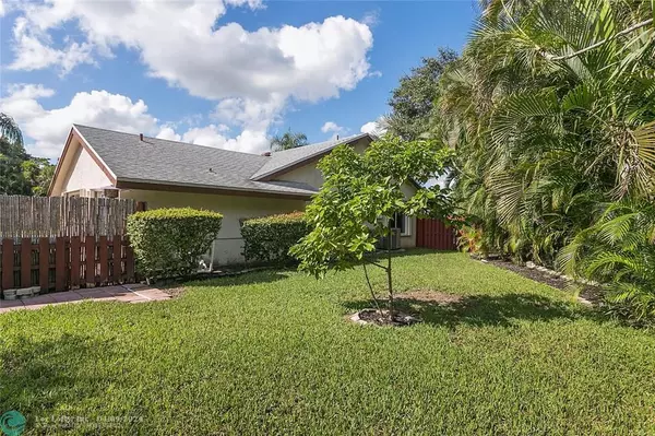 Plantation, FL 33324,9350 Park Ln