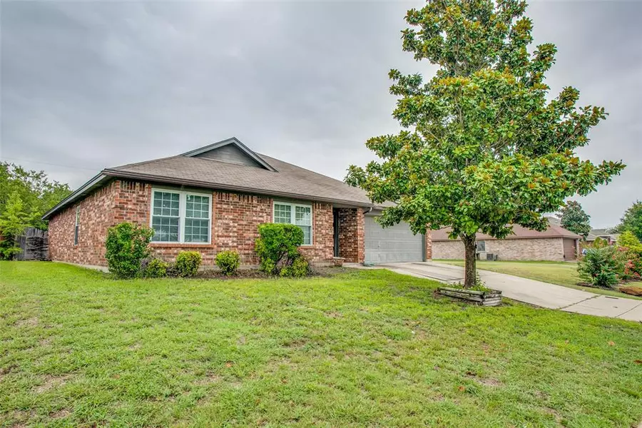 4712 Saint Thomas Place, Fort Worth, TX 76135