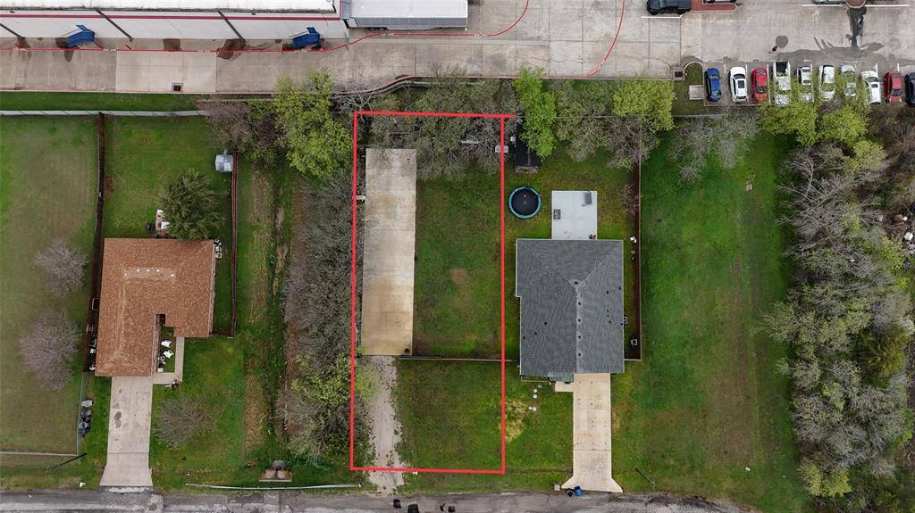 2729 Pike Drive, Lancaster, TX 75134