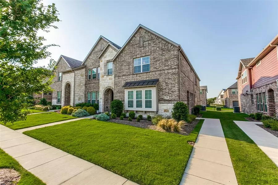 2541 Barnwood Lane, Garland, TX 75042