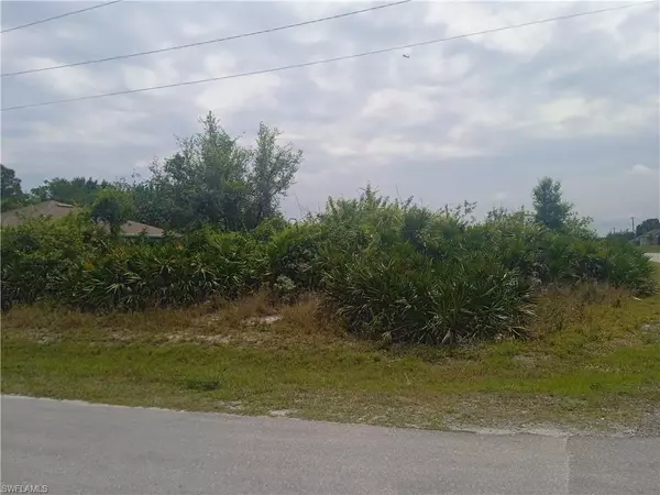 Lehigh Acres, FL 33976,3511 11th ST SW