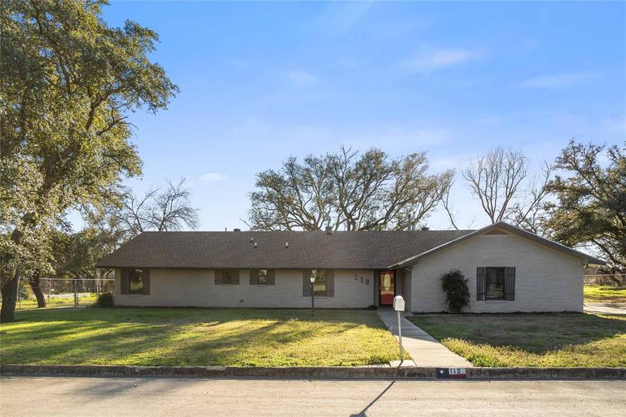 110 Mitsy Lane, Early, TX 76802