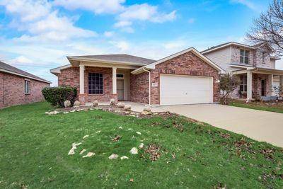 8117 Summer Stream Drive, Fort Worth, TX 76134