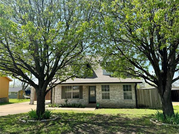 307 N Church Street, Blue Ridge, TX 75424