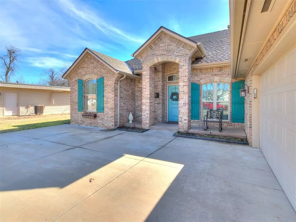 Norman, OK 73069,1316 Sunset Drive