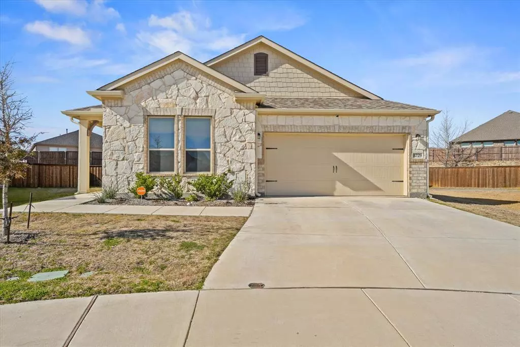 Fort Worth, TX 76131,8729 Sleepy Daisy Drive