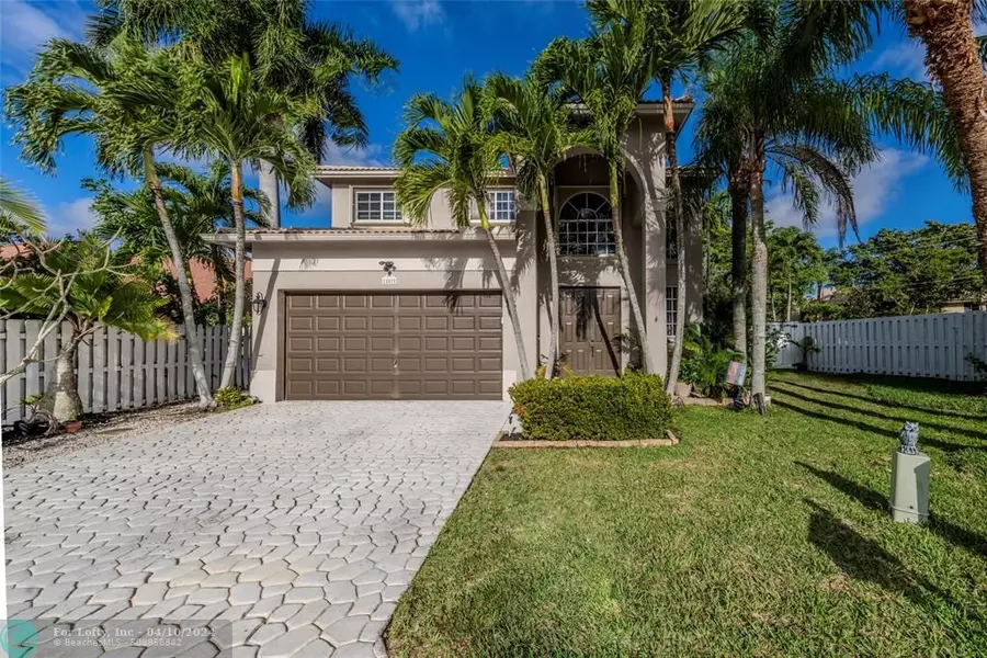 207 La Costa Ln, Weston, FL 33326