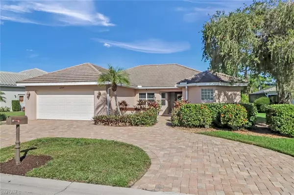 12737 Hunters Ridge DR, Bonita Springs, FL 34135