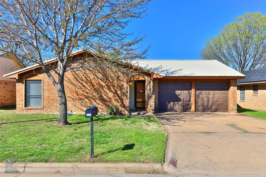 3710 Auburn Drive, Abilene, TX 79602