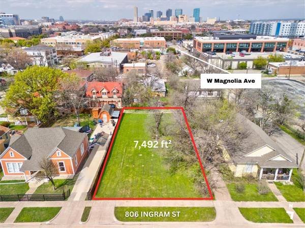 806 Ingram Street,  Fort Worth,  TX 76104