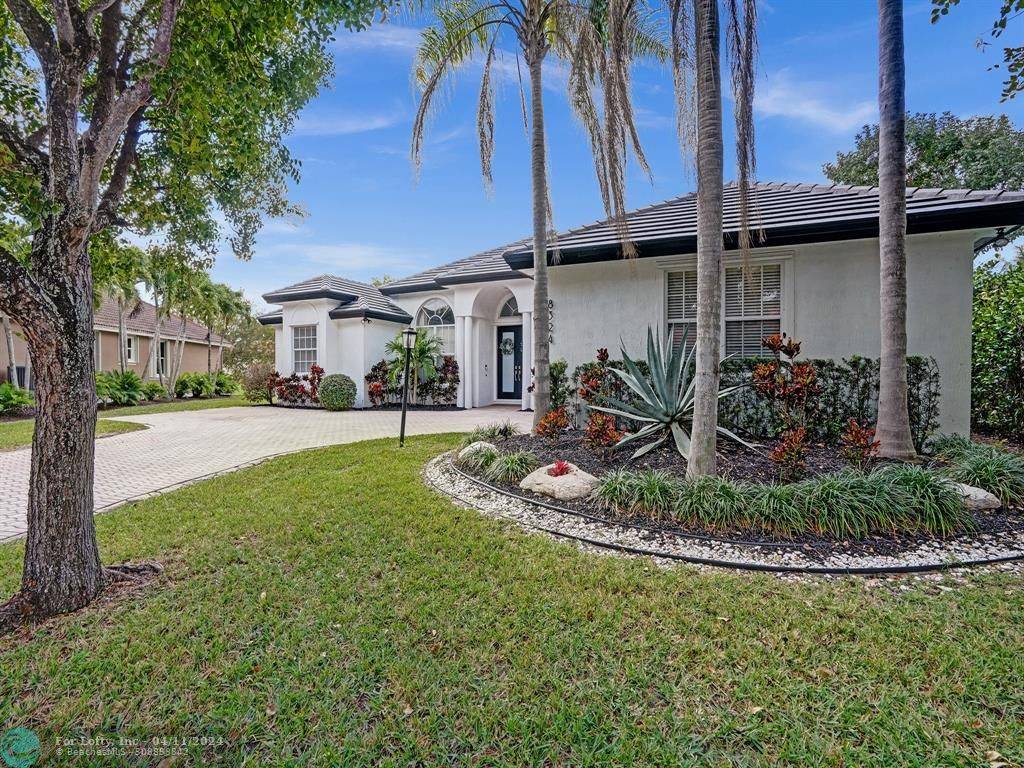Coral Springs, FL 33065,8324 NW 44th St