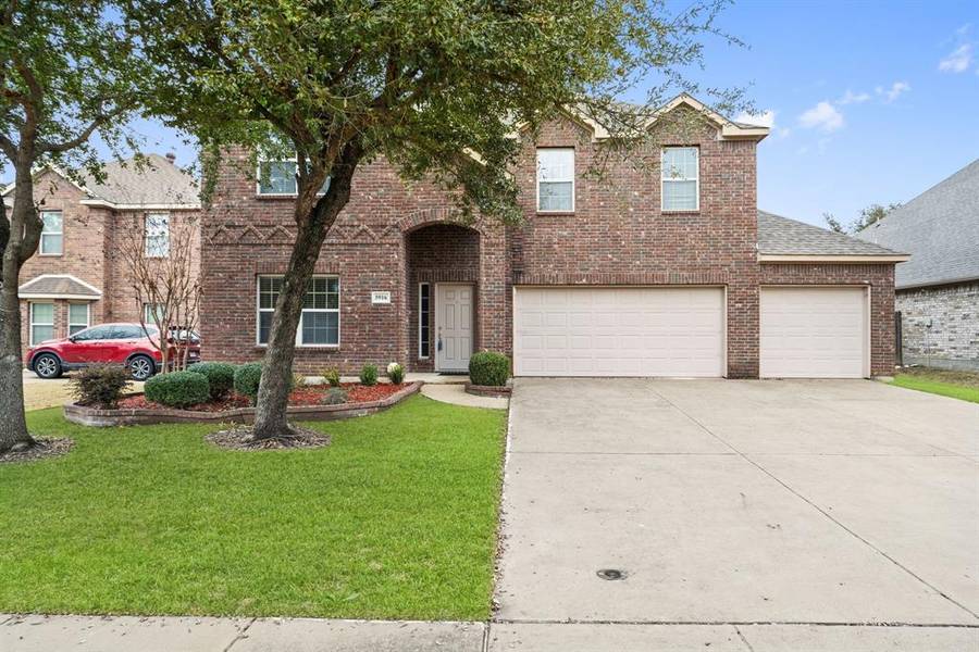 5916 Ivy Glen Drive, Grand Prairie, TX 75052