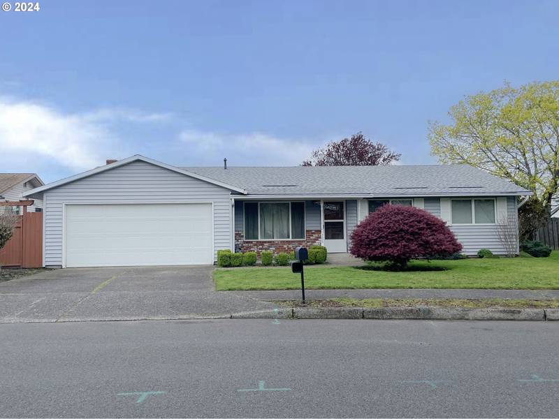 765 NE COCHRAN AVE, Gresham, OR 97030