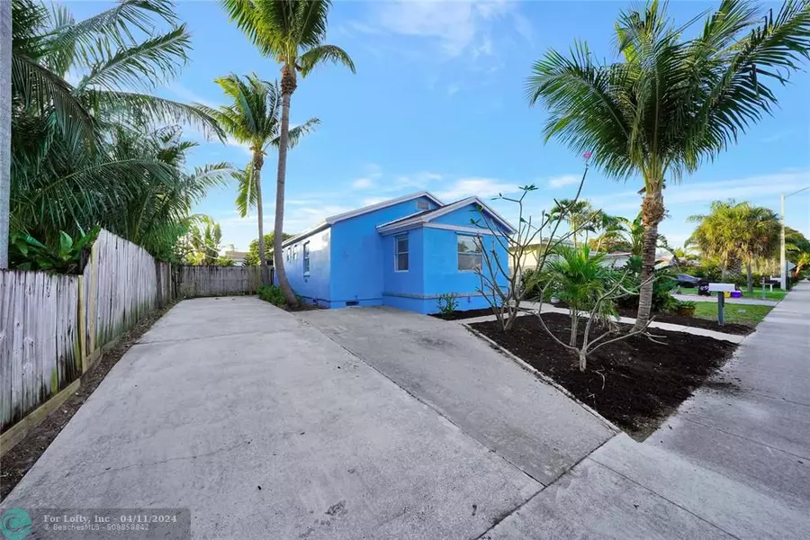 305 N C Street, Lake Worth Beach, FL 33460